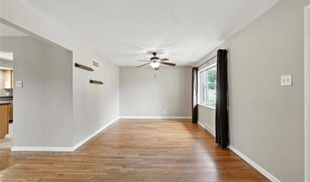 9800 Ridgely Ln, Affton, MO 63123