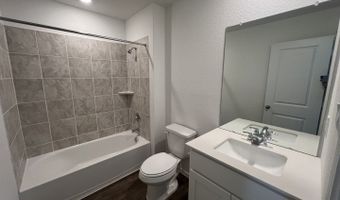 10313 Lassen Park, Adkins, TX 78101