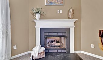 711 Waxwing Ct, Boiling Springs, SC 29316