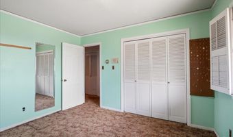 826 SKYLINE Dr, Cheyenne, WY 82009