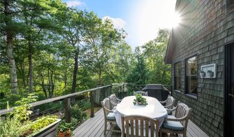 128 Vine St, Coventry, RI 02816