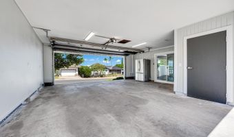 1669 Hoonanea St, Kihei, HI 96753