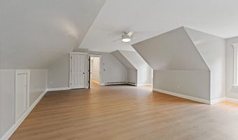 25 Lake Grove Ln, Auburn, ME 04210