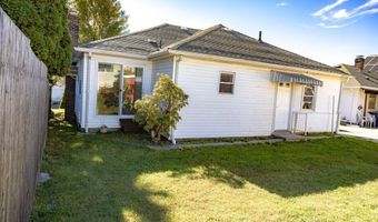 95 Elwyn St, Cranston, RI 02920