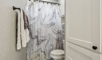 132 Wood Vly, Adkins, TX 78101