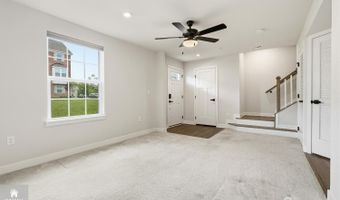 19 Kiln Dr 219, Aberdeen, NJ 07721