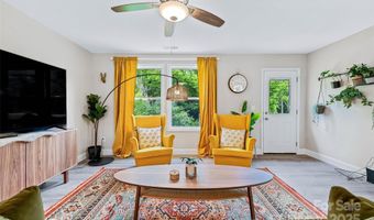 9 Silent Pl, Asheville, NC 28806