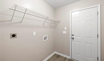 6020 Aderhold Way, Alpharetta, GA 30004