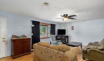 1207 Sherri Jane Ln, Aurora, MO 65605