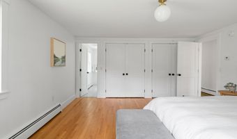 56 Carroll St, Falmouth, ME 04105