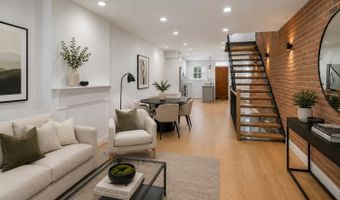 104 W HEATH St, Baltimore, MD 21230
