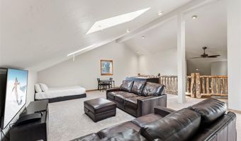 227 MOUNTAIN VIEW Dr, Blue River, CO 80424