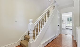 20 School St, Stonington, CT 06355