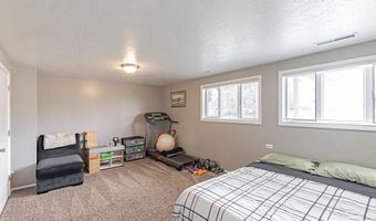 2080 Highland Dr, Blackfoot, ID 83221
