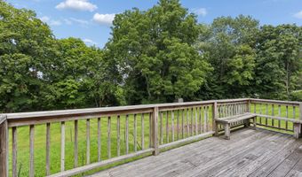 31 Jeanette Rd, Danbury, CT 06811
