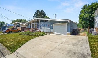 1181 Jeanie J Ave, Akron, OH 44310