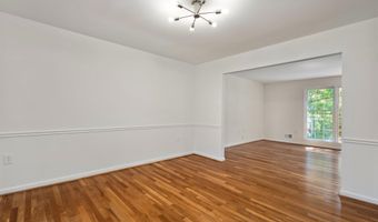 4300 ROBERTS Ave, Annandale, VA 22003