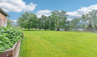 42280 N Center St, Antioch, IL 60002