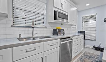 938 SOUTHRIDGE Trl, Altamonte Springs, FL 32714