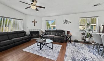 5723 Aida Rd NW, Albuquerque, NM 87114