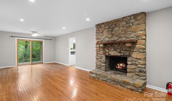 23 Shelby Dr, Asheville, NC 28803