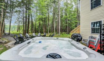238 King Arthur Rd, Blakeslee, PA 18610