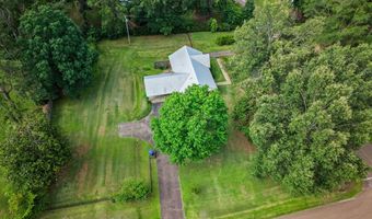 222 Pine Ln, Batesville, MS 38606