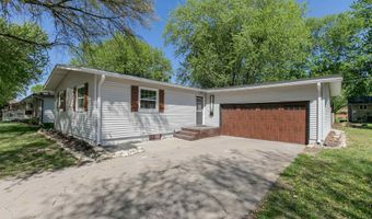 1612 Northridge Rd, Beatrice, NE 68310
