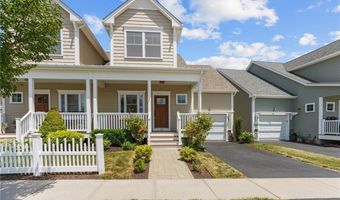15 Morningside Dr, North Kingstown, RI 02852