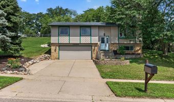 15350 Dunbar Ave, Apple Valley, MN 55124
