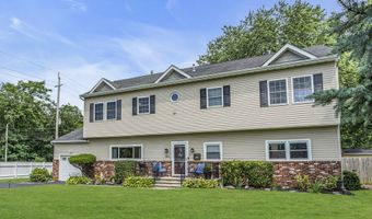 551 Chester Pkwy, Belford, NJ 07718