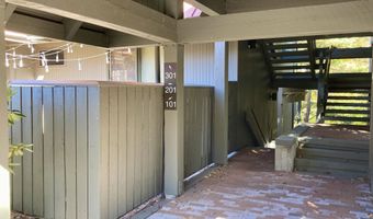 125 Redrock Dr 201, Burlington, VT 05401