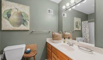 3401 N 154th St, Basehor, KS 66007