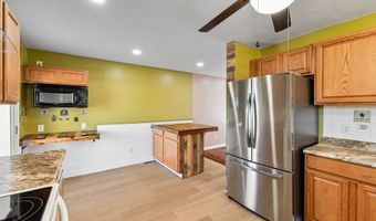 583 Davis Creek Rd, Barboursville, WV 25504