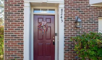 8245 LAMBERTS Ln, Alexandria, VA 22309