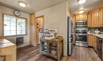 35429 McCartie Ln, Bonanza, OR 97623