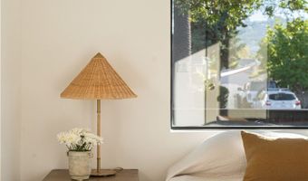 3923 Revere Ave, Los Angeles, CA 90039