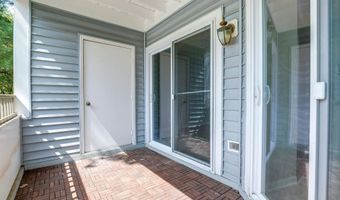 7707 LAFAYETTE FOREST Dr 21, Annandale, VA 22003