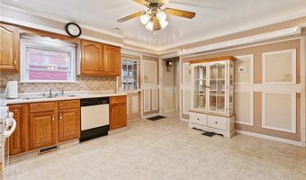 2422 E Carson St, Airville, PA 15203