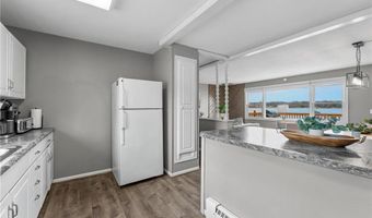 524 Lakeshore Cir, Annandale, MN 55302