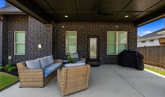 5910 SW Dryden Rd, Bentonville, AR 72713
