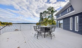 2543 Harbor View Rd, Camden, SC 29020