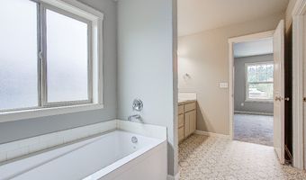 762 NW 28th St Plan: Plan 2196, Battle Ground, WA 98604