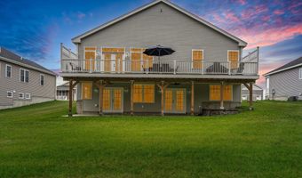 28 Blackstone Dr, Raymond, NH 03077