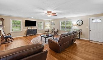 2095 Gherry Dr, Austell, GA 30106