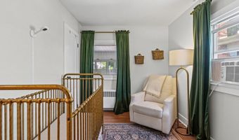24 Westlyn Ct, Albany, NY 12203