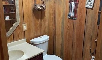 2231 Nell Purvis Rd, Adel, GA 31620