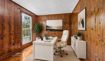 3802 IVANHOE Ln, Alexandria, VA 22310