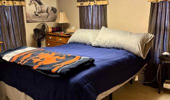 290 WOODS Rd, Abbottstown, PA 17301