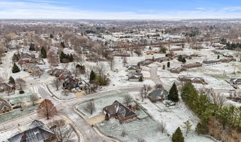 1324 Willow Oak Ct, Avon, IN 46123